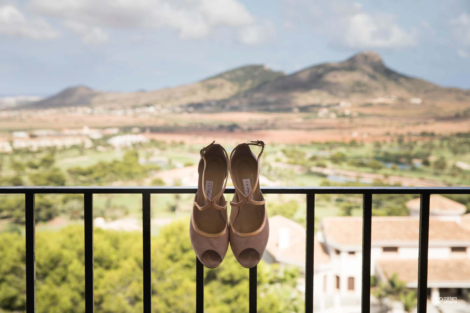 boda-en-collados-beach-miriam-alegria-14