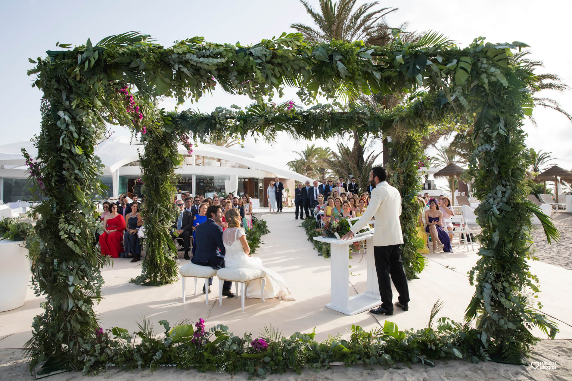 boda-en-collados-beach-miriam-alegria-65