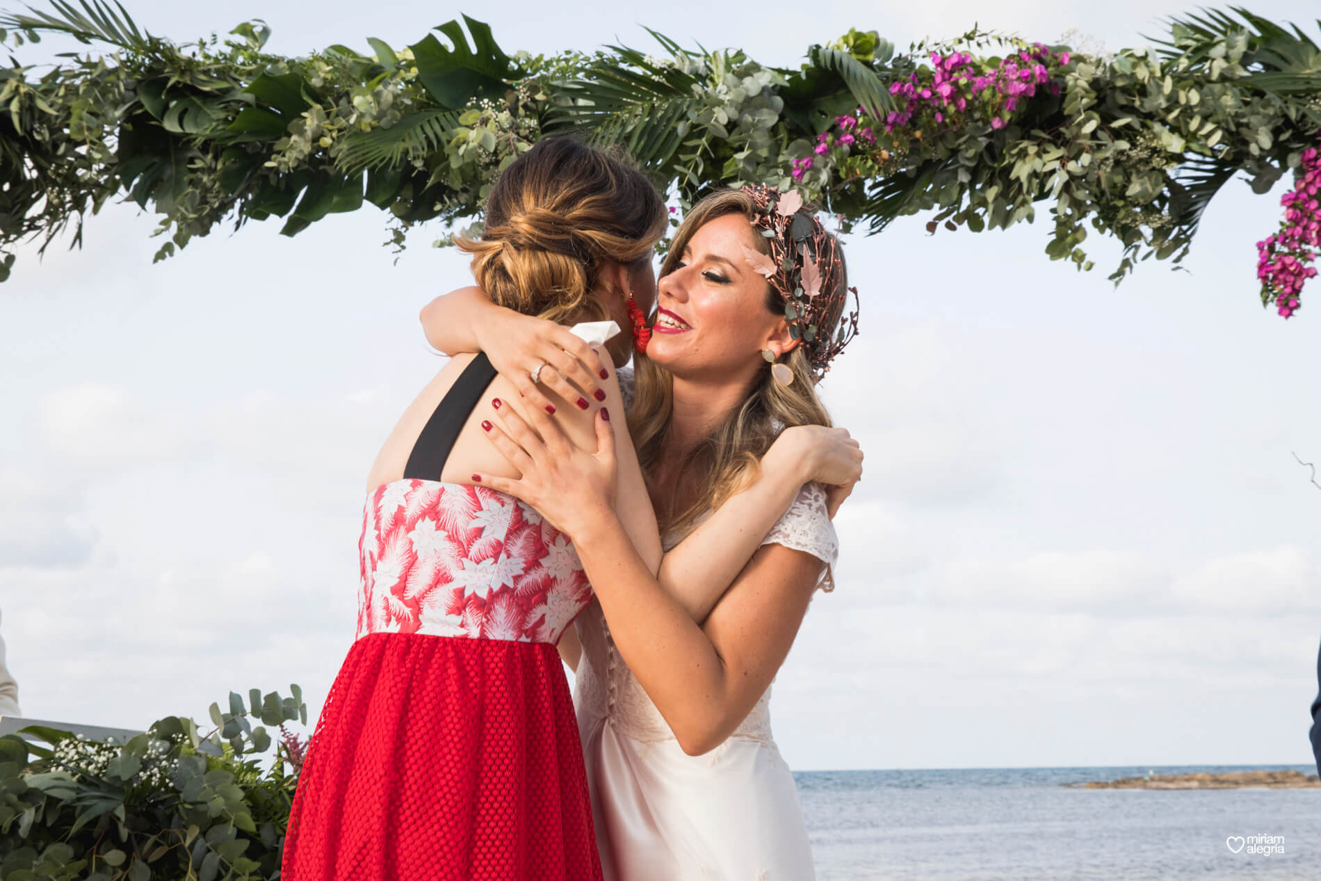 boda-en-collados-beach-miriam-alegria-73