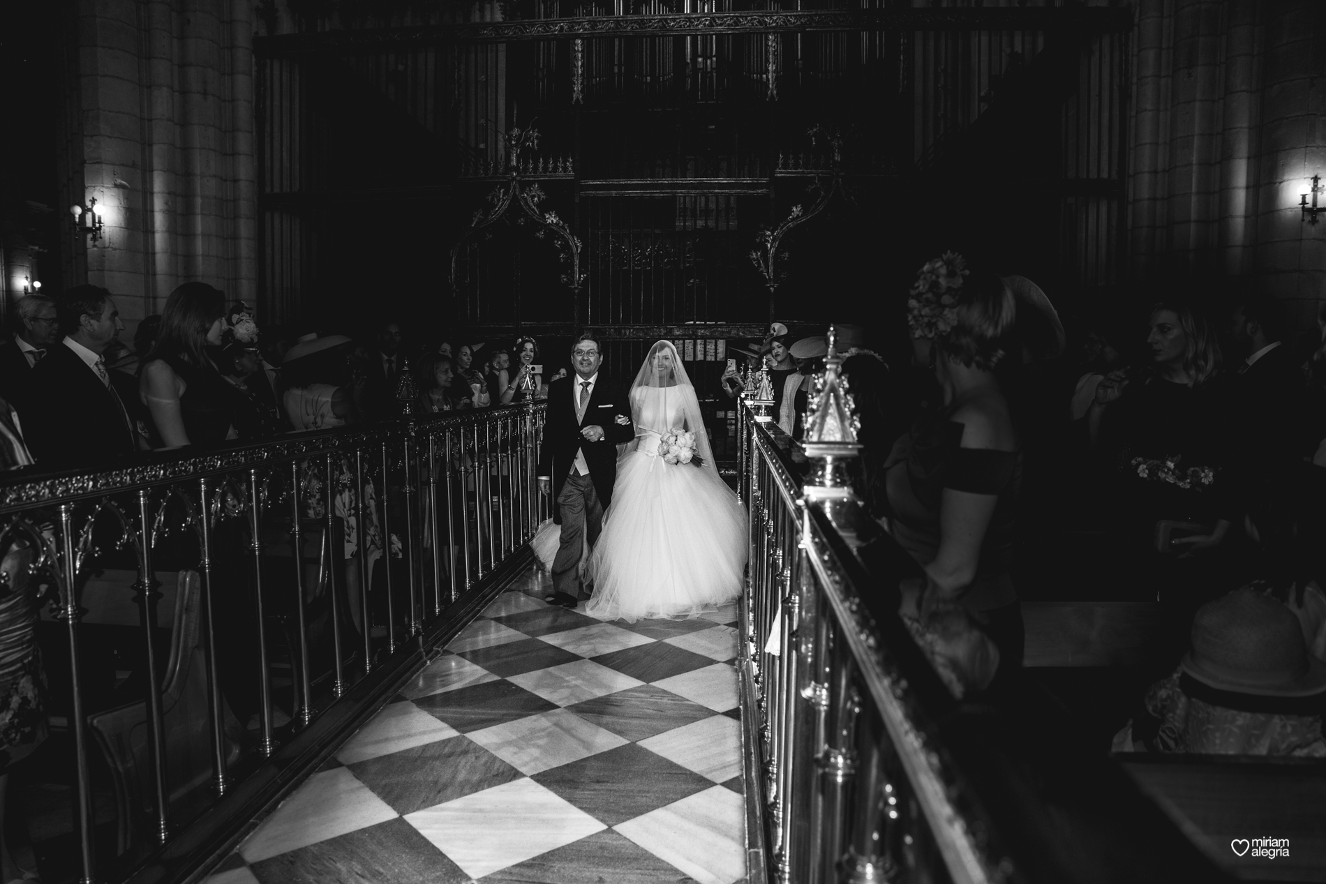 boda-en-la-catedral-de-murcia-miriam-alegria-fotografos-boda-murcia-35