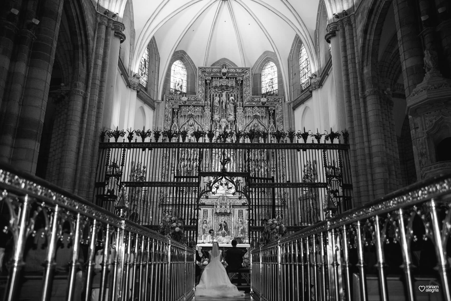 boda-en-la-catedral-marieta-81