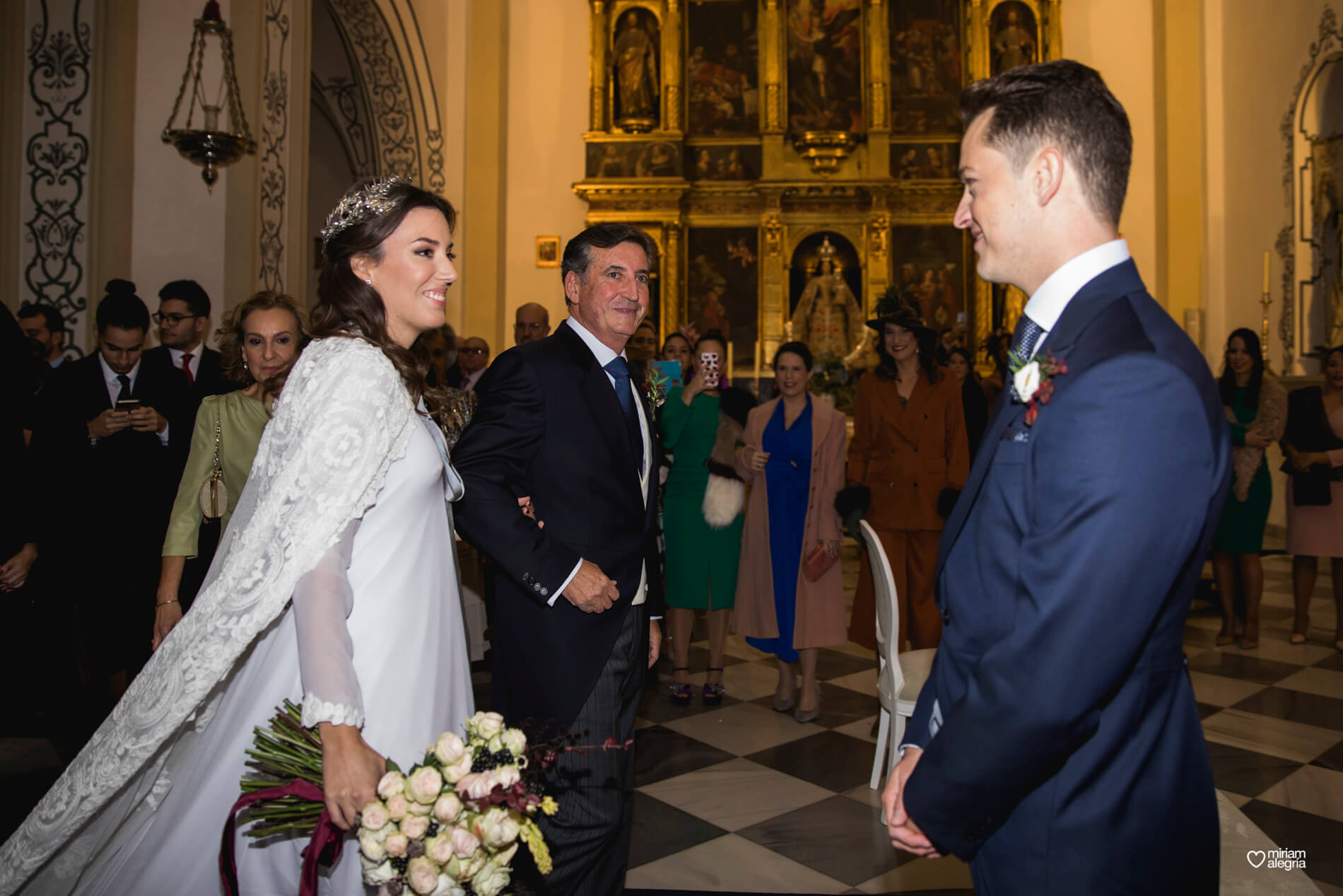 boda-en-la-iglesia-de-las-anas-31