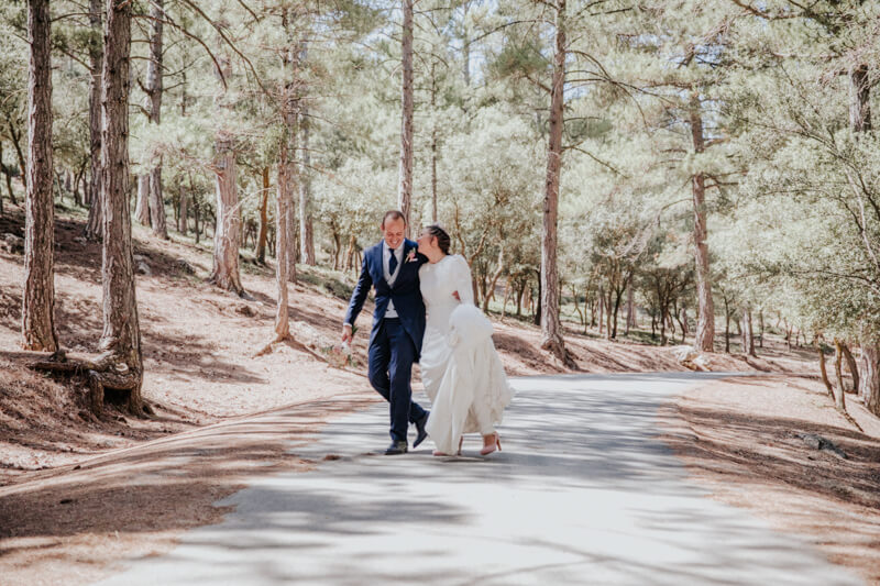 Novia vestida de Eliz Smis, miriam alegria, fotografia de boda