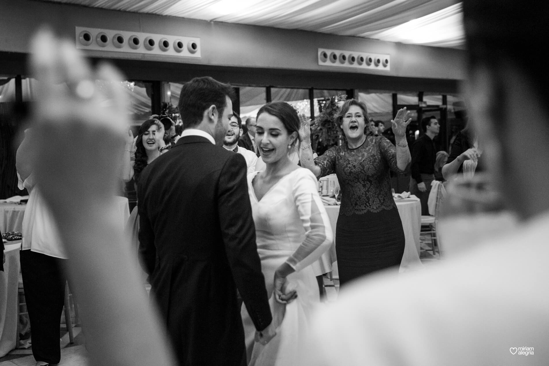 vestido-de-novia-paula-del-vas-miriam-alegria-fotografos-boda-murcia-154