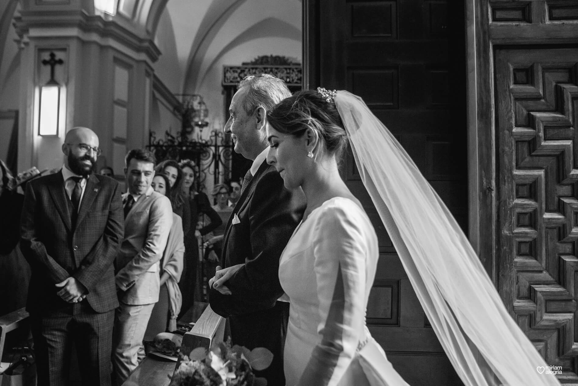 vestido-de-novia-paula-del-vas-miriam-alegria-fotografos-boda-murcia-182