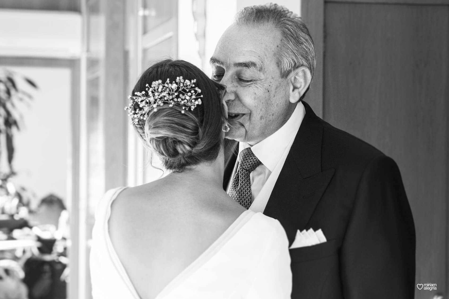 vestido-de-novia-paula-del-vas-miriam-alegria-fotografos-boda-murcia-26