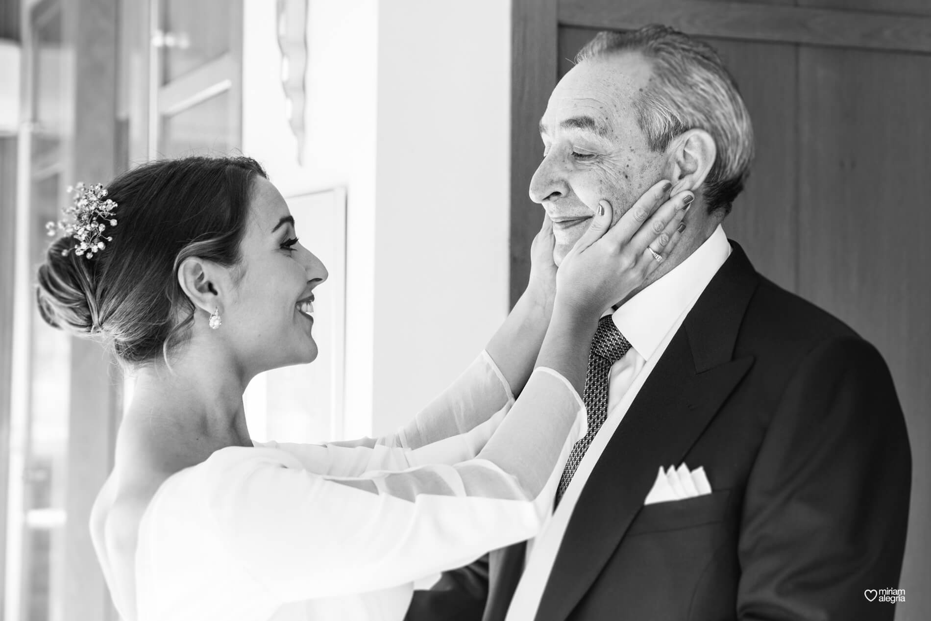 vestido-de-novia-paula-del-vas-miriam-alegria-fotografos-boda-murcia-28