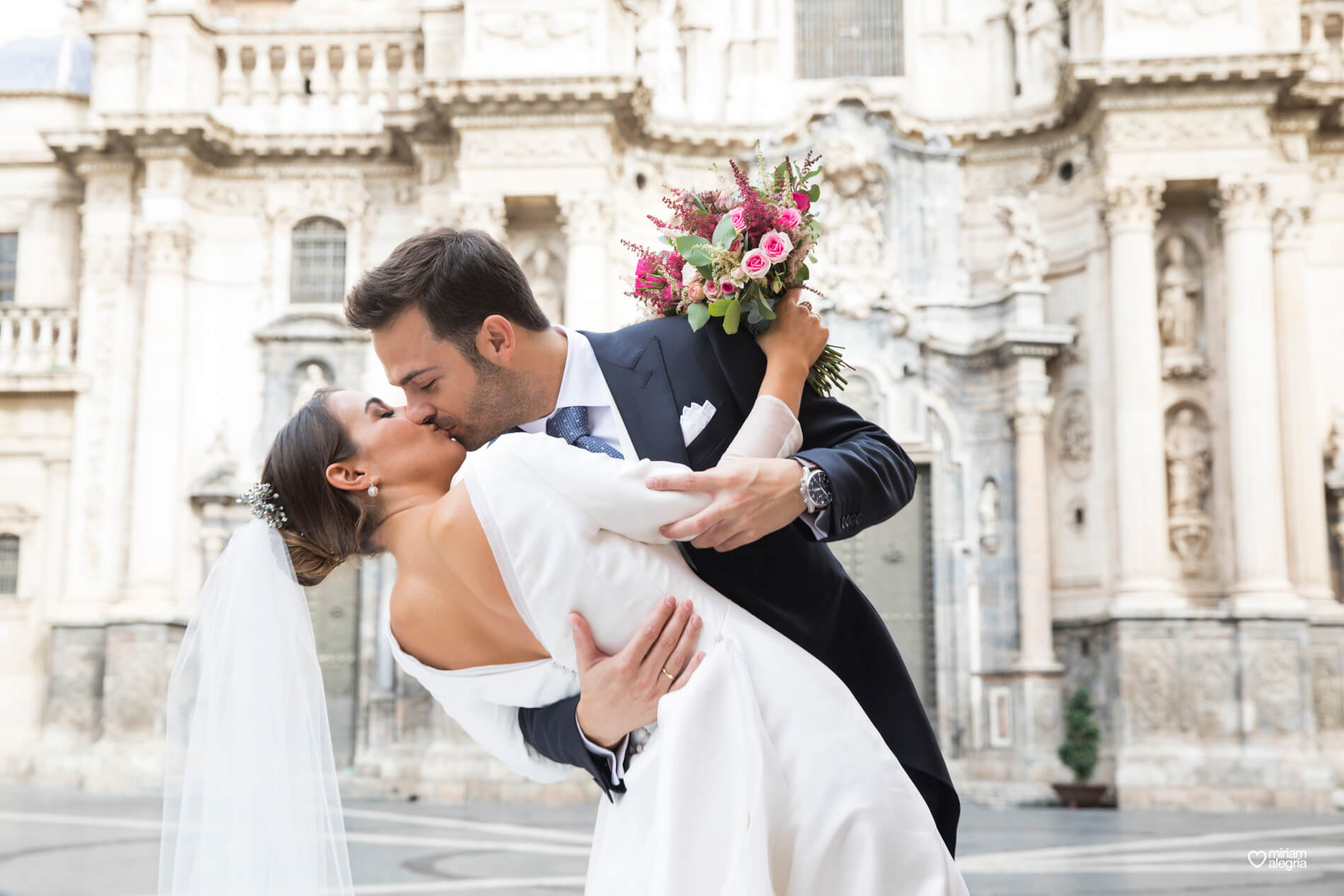 vestido-de-novia-paula-del-vas-miriam-alegria-fotografos-boda-murcia-86